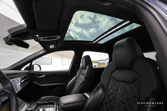 Audi SQ7 8 of 23