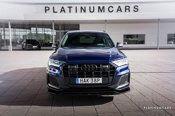 Audi SQ7 3 of 23