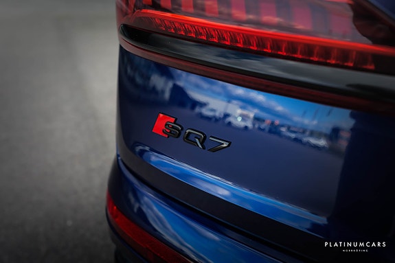 Audi SQ7 21 of 23