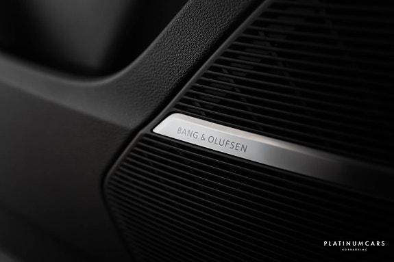 Audi SQ7 18 of 23