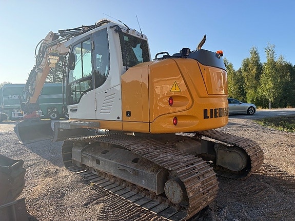 Liebherr 914 Compact 6 of 21