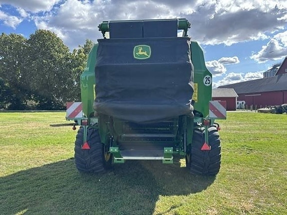 John Deere V 461 R 2 of 6