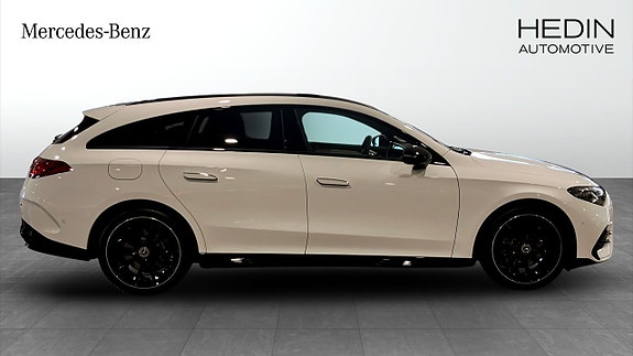 Mercedes-Benz CLA350 6 of 9
