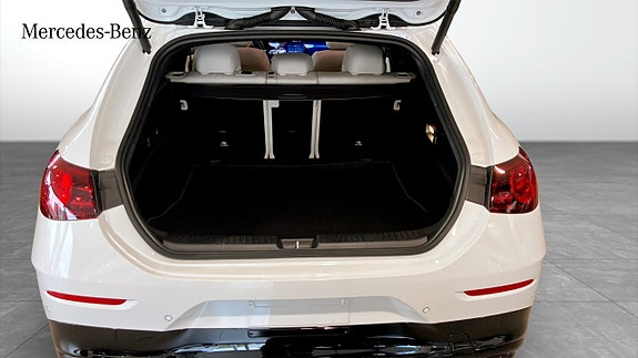 Mercedes-Benz CLA350 9 of 9