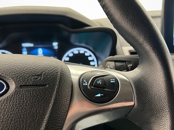 Ford Transit Connect 15 of 26