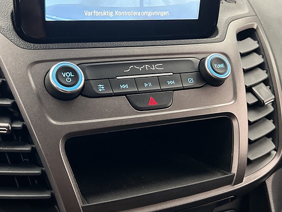 Ford Transit Connect 18 of 26