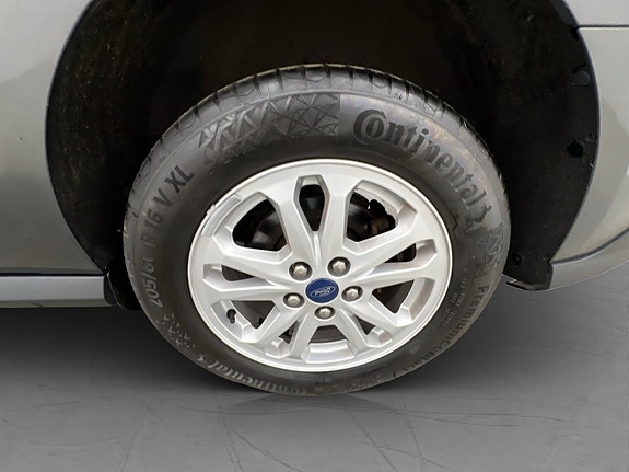 Ford Transit Connect 24 of 26
