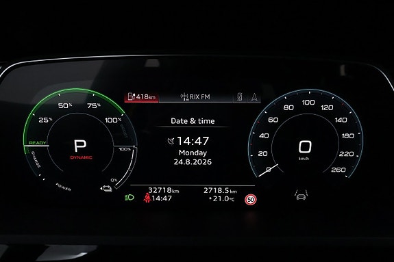 Audi Q8 e-tron 18 of 30
