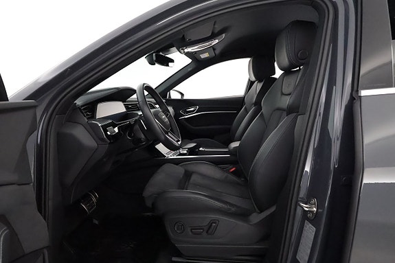 Audi Q8 e-tron 10 of 30