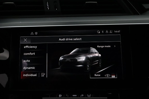 Audi Q8 e-tron 21 of 30