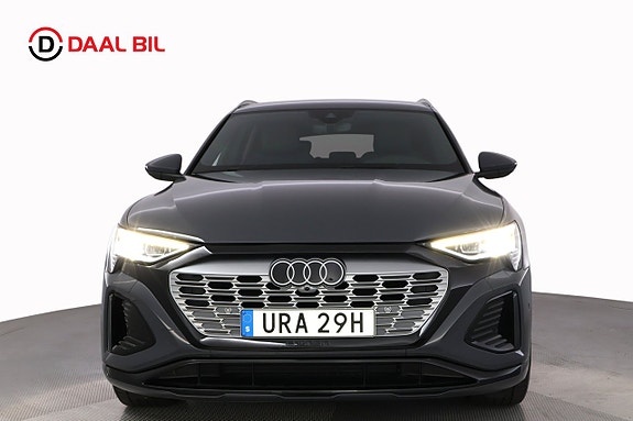 Audi Q8 e-tron 2 of 30