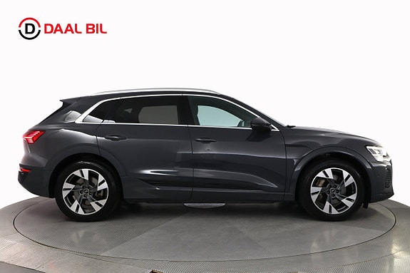 Audi Q8 e-tron 5 of 30