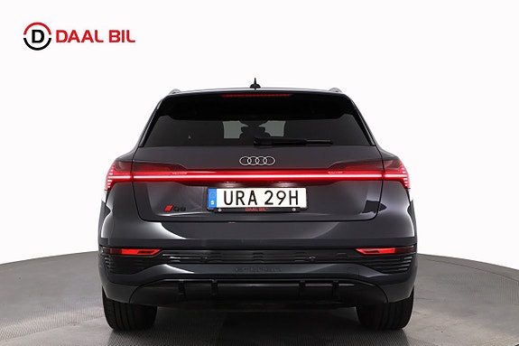Audi Q8 e-tron 7 of 30