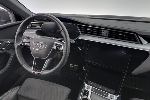 Audi Q8 e-tron 16 of 30