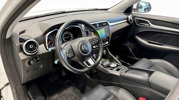MG ZS 10 of 25