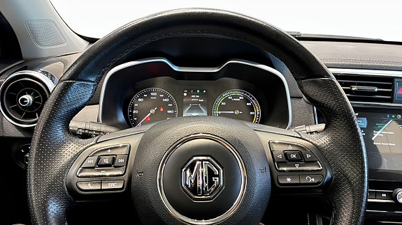 MG ZS 19 of 25