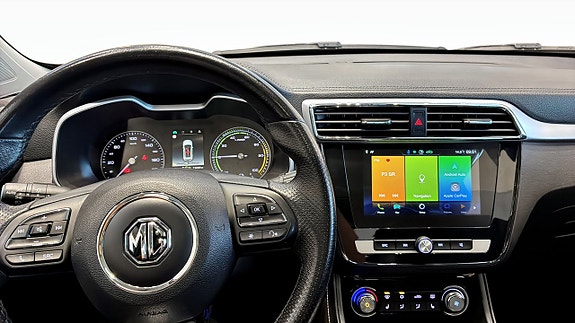 MG ZS 12 of 25