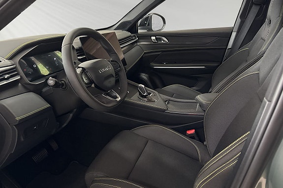 Lynk & Co 01 6 of 17