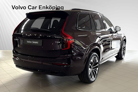 Volvo XC90 5 of 26