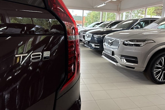 Volvo XC90 12 of 26