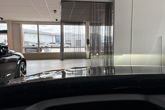 Volvo XC90 26 of 26