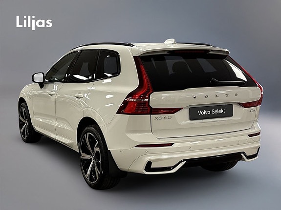Volvo XC60 4 of 12