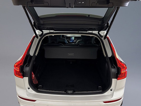 Volvo XC60 9 of 12