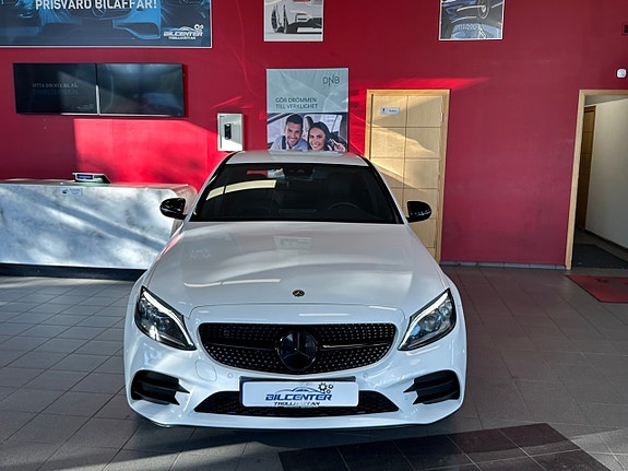 Mercedes-Benz C300 de 6 of 18