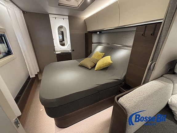 Adria Alpina 663 HT * Queenbed * Frontkök * 10 of 14