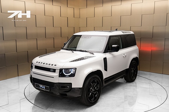 Land Rover Defender 90 25 of 25