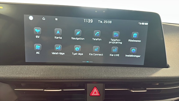 Kia EV6 11 of 12