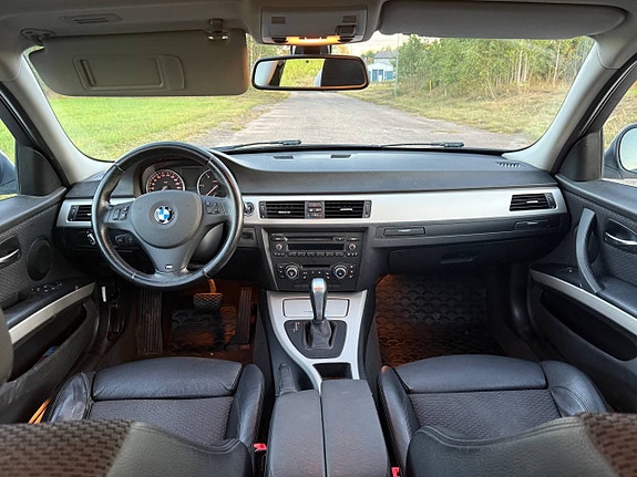 BMW 320d 5 of 8