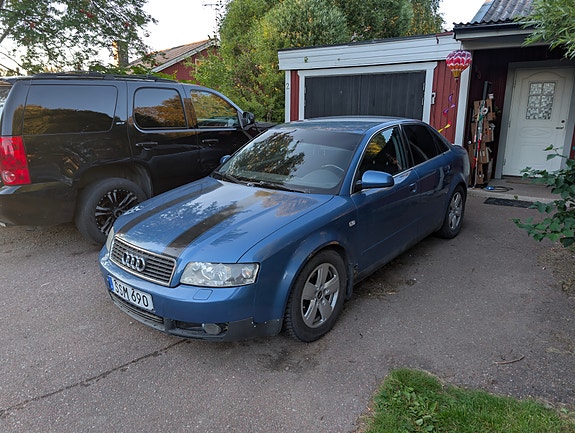 Audi A4 5 of 5