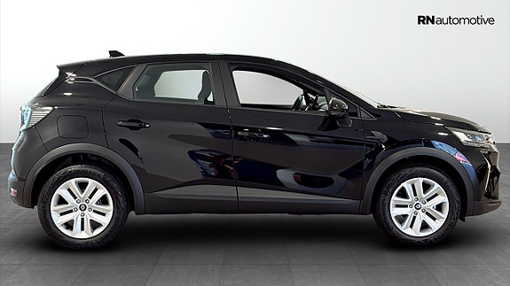 Renault Captur 8 of 23