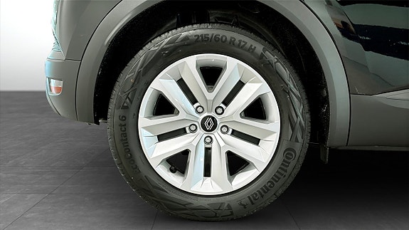 Renault Captur 9 of 23