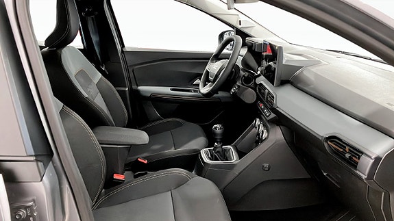 Dacia Sandero 3 of 22