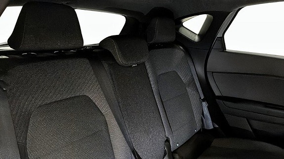 Renault Captur 19 of 22