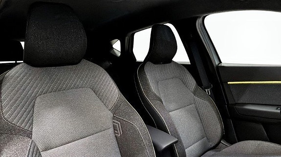 Renault Captur 15 of 22