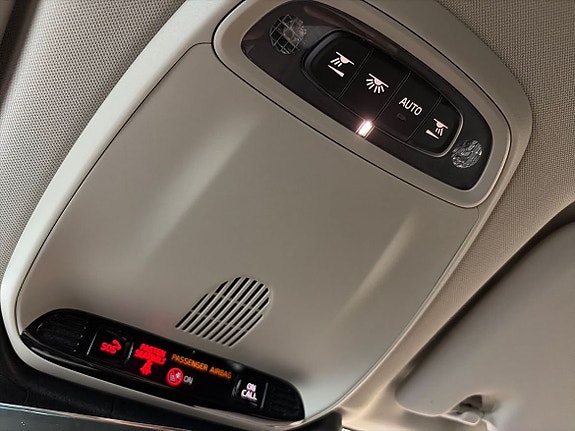 Volvo XC60 16 of 29