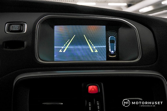 Volvo V40 15 of 25