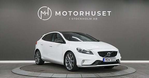 Volvo V40 3 of 25