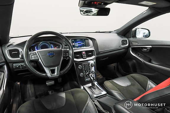 Volvo V40 8 of 25