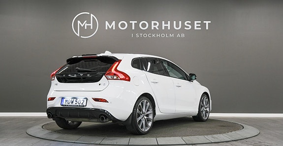 Volvo V40 6 of 25