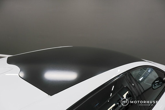 Volvo V40 21 of 25