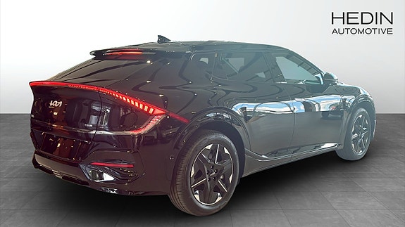 Kia EV6 2 of 24