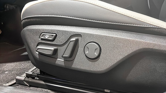 Kia EV6 23 of 24