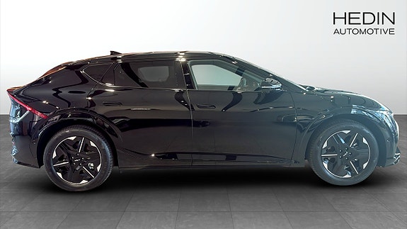Kia EV6 6 of 24