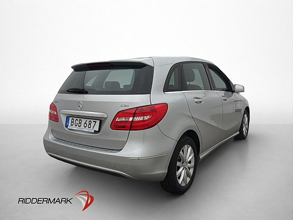 Mercedes-Benz B180 8 of 30