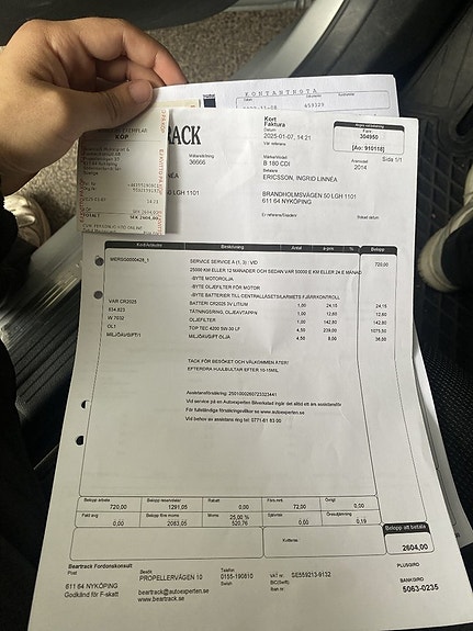 Mercedes-Benz B180 30 of 30