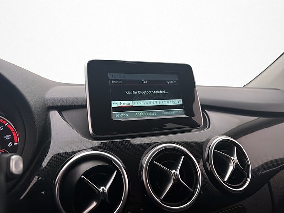 Mercedes-Benz B180 19 of 30